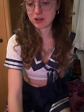 Snapshot of _foxygirl_ chatting on April 2026 07:20:02 PM foxygirl online show from April 2026 07:20:02 PM