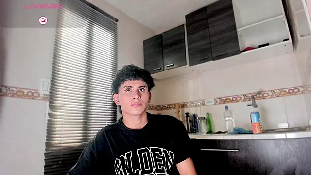 Snapshot of Jhonny-Blake chatting on July 2026 08:04:02 PM Jhonny-Blake online show from July 2026 08:04:02 PM