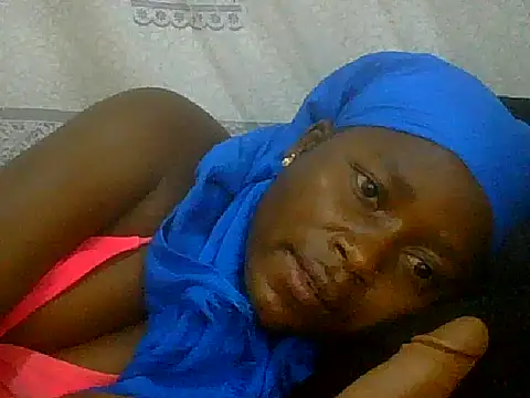 pretty nanah online show from October 2025 08:59:01 PM