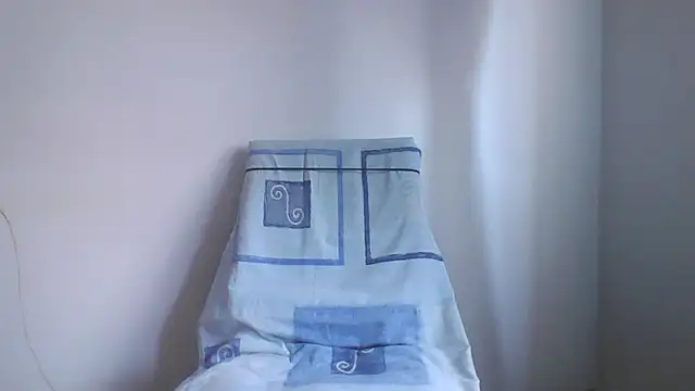 Snapshot of fl3xxx1 chatting on April 2026 09:48:01 AM fl3xxx1 online show from April 2026 09:48:01 AM