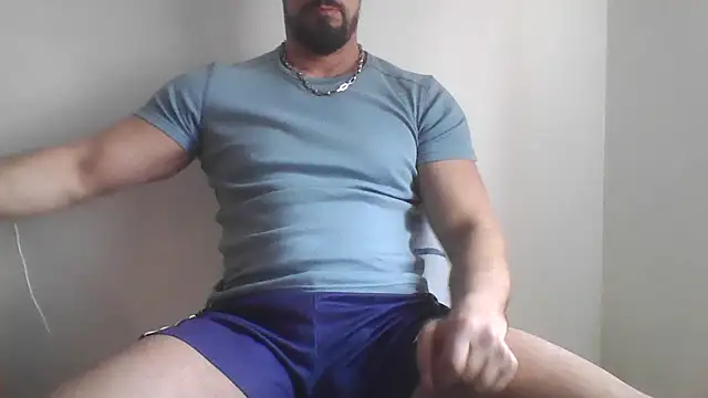 Snapshot of fl3xxx1 chatting on April 2026 09:05:01 AM fl3xxx1 online show from April 2026 09:05:01 AM