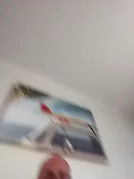 iambradz online show from March 2025 05:40:01 AM