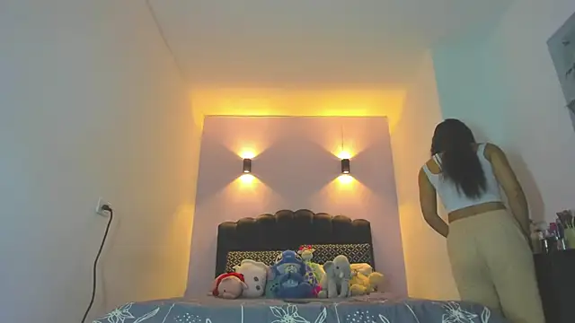 Snapshot of Sofia_Clauss_ chatting on April 2026 05:21:02 AM Sofia Clauss online show from April 2026 05:21:02 AM