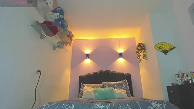 Snapshot of Sofia_Clauss_ chatting on May 2026 04:10:01 AM Sofia Clauss online show from May 2026 04:10:01 AM