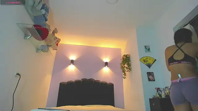 Snapshot of Sofia_Clauss_ chatting on June 2026 04:50:01 AM Sofia Clauss online show from June 2026 04:50:01 AM