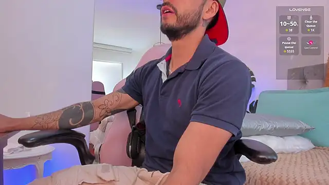 Tom cooper  online show from December 2025 01:07:01 PM