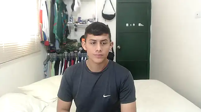 StivMike01 online show from January 2025 03:32:02 PM