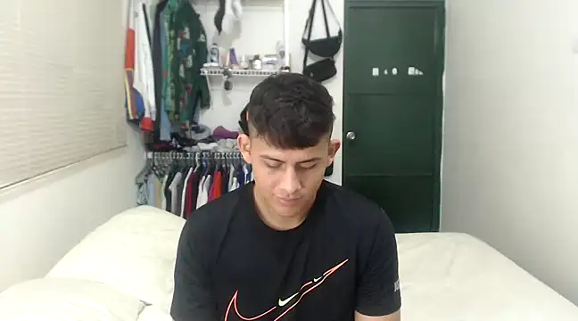 StivMike01 online show from January 2025 12:26:01 AM