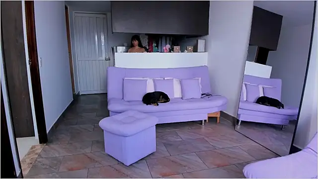 Lauren A online show from September 2025 07:36:01 PM