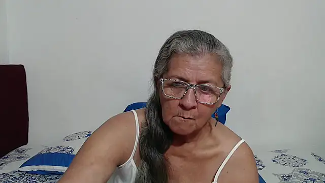 Snapshot of candy_mature_ chatting on April 2026 10:46:02 PM candy mature online show from April 2026 10:46:02 PM