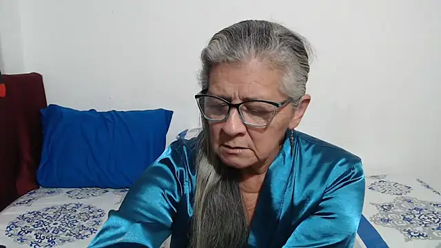 Snapshot of candy_mature_ chatting on May 2026 11:02:01 PM candy mature online show from May 2026 11:02:01 PM