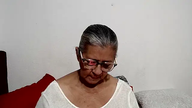 Snapshot of candy_mature_ chatting on May 2026 12:37:01 AM candy mature online show from May 2026 12:37:01 AM
