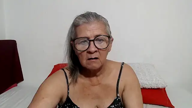 Snapshot of candy_mature_ chatting on June 2026 10:22:02 PM candy mature online show from June 2026 10:22:02 PM