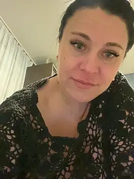 Snapshot of CuteNata chatting on December 2024 05:42:01 PM CuteNata online show from December 2024 05:42:01 PM