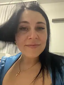 Snapshot of CuteNata chatting on January 2025 06:10:01 PM CuteNata online show from January 2025 06:10:01 PM