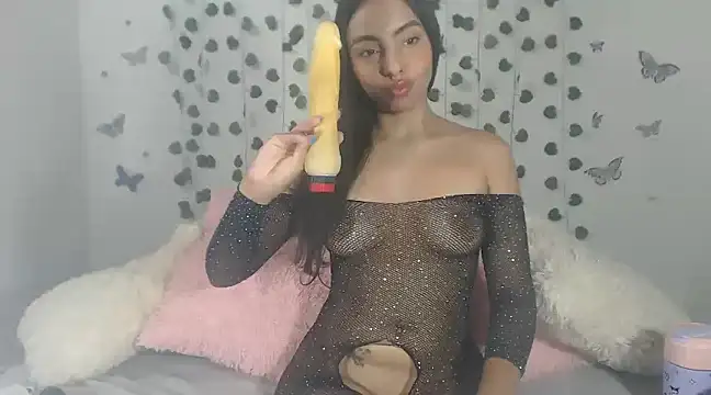 Selena v online show from January 2025 06:43:02 AM