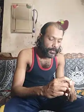 Snapshot of BadBoySmoker7070 chatting on May 2026 05:40:02 PM BadBoySmoker7070 online show from May 2026 05:40:02 PM