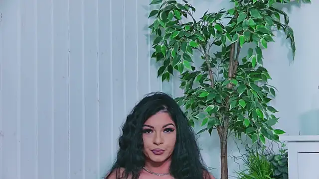 EmilyColle  online show from December 2025 07:53:02 PM