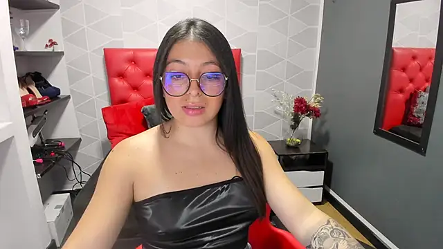 MiaWils  online show from January 2025 10:32:02 PM