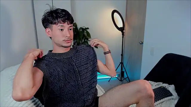 dimitri targaryen online show from December 2024 02:43:02 AM