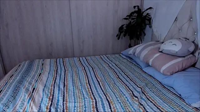 dimitri targaryen online show from October 2025 11:35:01 PM