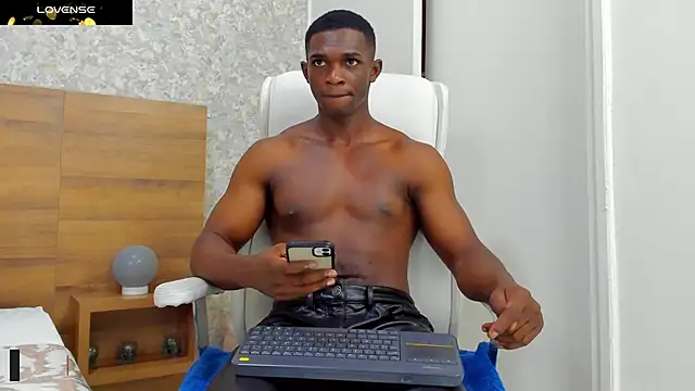 nicolaskan online show from December 2024 12:56:02 PM