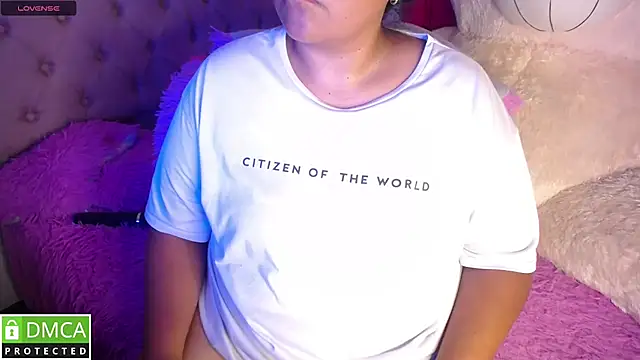 KittyHot20 online show from November 2025 07:56:01 PM