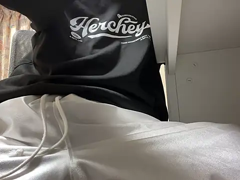 Snapshot of lkun9 chatting on December 2024 03:27:02 AM lkun9 online show from December 2024 03:27:02 AM