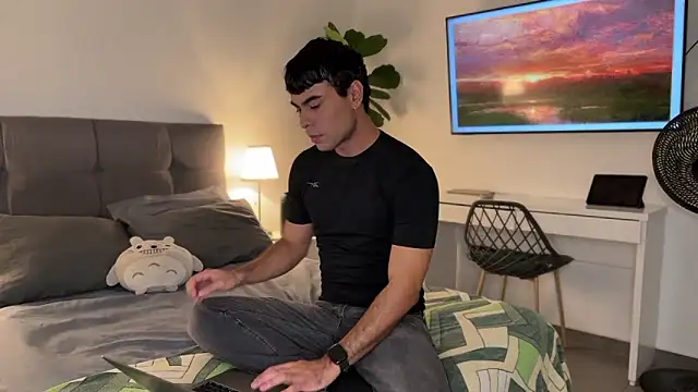 oliversstream online show from November 2025 01:55:01 AM