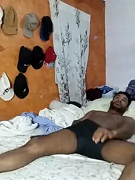 Snapshot of Negroricobaby chatting on February 2025 04:22:01 AM Negroricobaby online show from February 2025 04:22:01 AM