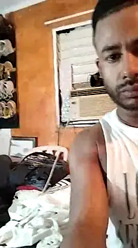 Snapshot of Negroricobaby chatting on February 2025 03:58:02 AM Negroricobaby online show from February 2025 03:58:02 AM