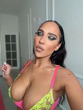 CardiSweetBaby online show from June 2026 03:48:01 PM