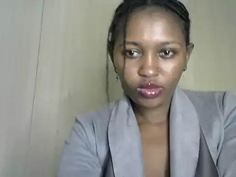 Snapshot of Fancy_kitty chatting on January 2025 10:51:02 PM Fancy kitty online show from January 2025 10:51:02 PM