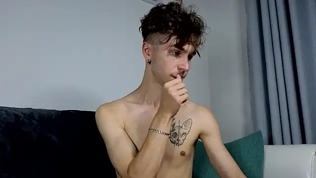 Snapshot of Joseph__Quinn chatting on February 2026 01:39:01 PM Joseph Quinn online show from February 2026 01:39:01 PM