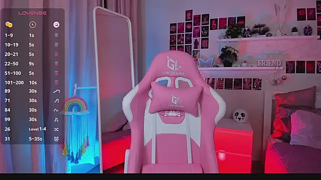 arielabradberry online show from December 2024 03:44:01 PM