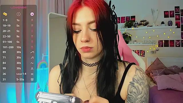 arielabradberry online show from December 2024 02:01:01 PM