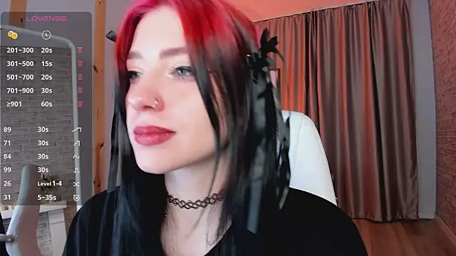 arielabradberry online show from December 2024 02:40:02 PM