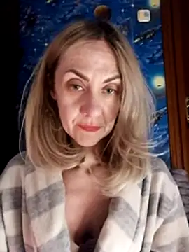 Tanya6547 online show from April 2026 05:41:02 PM