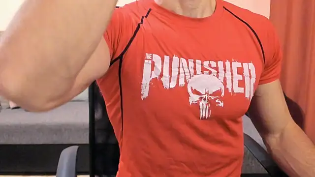 HotHunkTrainer online show from November 2025 08:25:02 AM