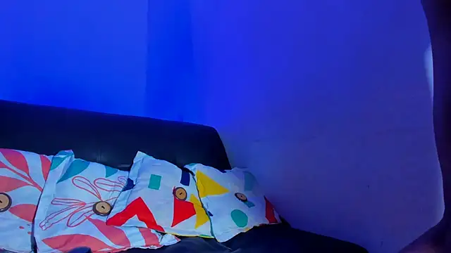 emperatrizhotwolf online show from February 2025 07:44:01 AM