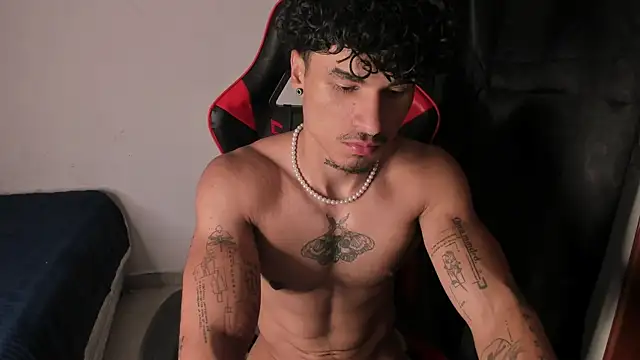Thomas Fit1 online show from May 2026 03:46:01 AM