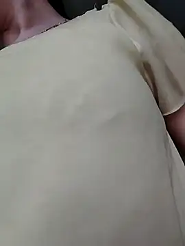 Anjel Sadia online show from October 2025 12:31:01 AM