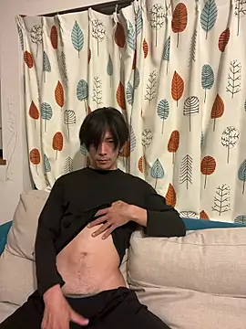 Snapshot of Katakuriko-Denpun chatting on February 2026 01:27:02 PM Katakuriko-Denpun online show from February 2026 01:27:02 PM