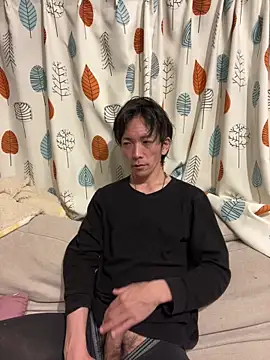 Snapshot of Katakuriko-Denpun chatting on March 2026 01:26:01 PM Katakuriko-Denpun online show from March 2026 01:26:01 PM