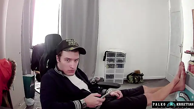 PKrisztian online show from February 2026 06:26:02 PM