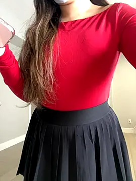 jAsMinE678 online show from October 2025 06:47:01 PM