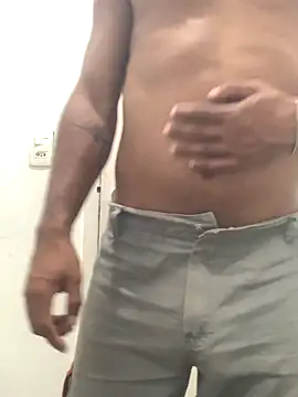 yVadiio online show from October 2025 05:46:01 AM