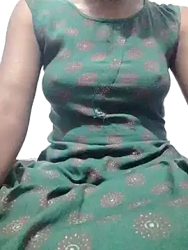 rituporna2004 online show from December 2024 12:24:01 AM