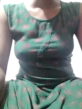 rituporna2004 online show from January 2025 03:52:01 AM