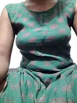 rituporna2004 online show from February 2025 01:11:01 AM